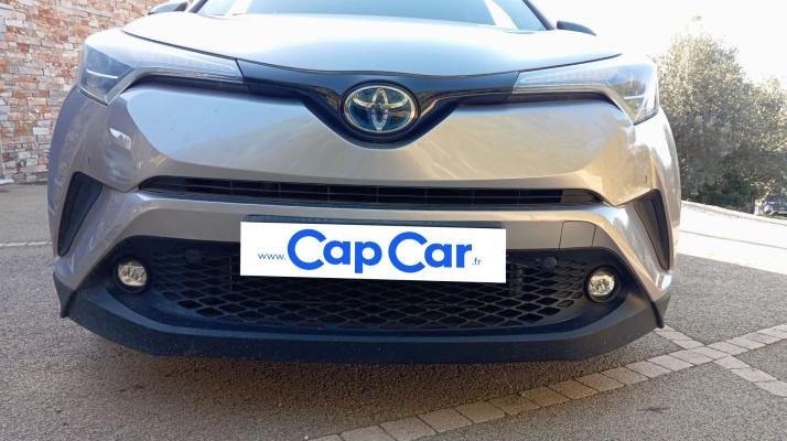 Toyota C-HR 1.8 122 Hybrid CVT Graphic