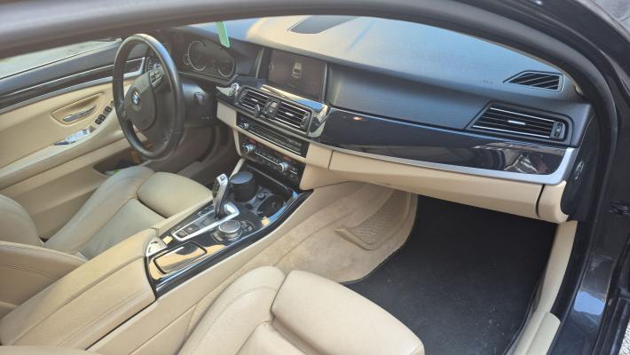 BMW Série 5 Touring (F11) 518d 150 BVA8 Luxury - Automatique