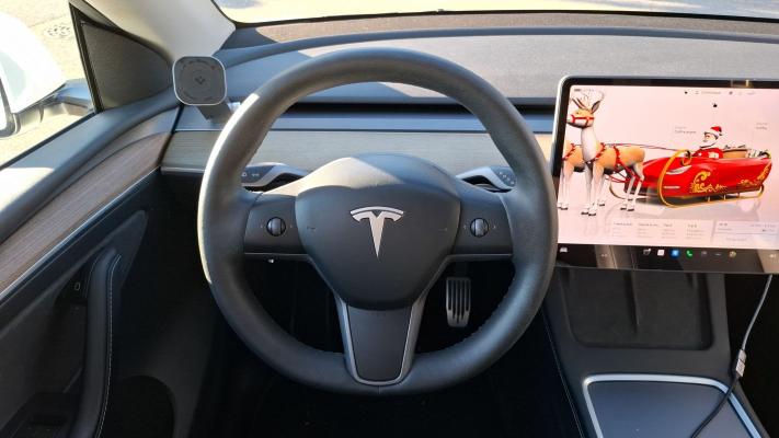 Tesla Model Y 275 RWD Standard Plus