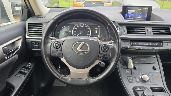 Lexus CT 200h 1.8 136 Pack